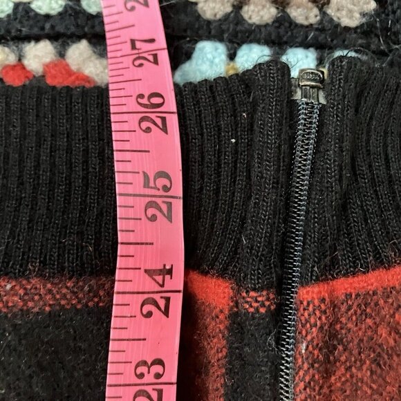 Vintage Swanndri Vest Mens Wool Buffalo Plaid Full Zip Outdoor Red Black NZ - Picture 7 of 7